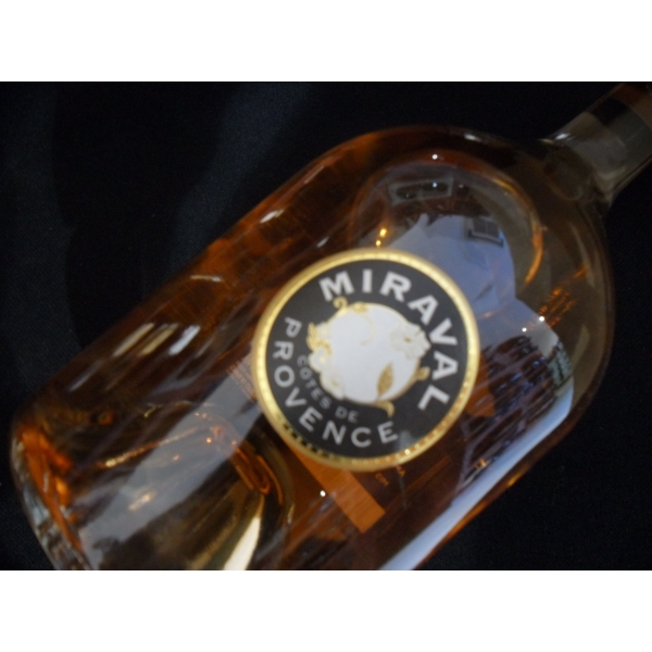 Château de Miraval Rose Brad Pitt Angelina Jolie 2013